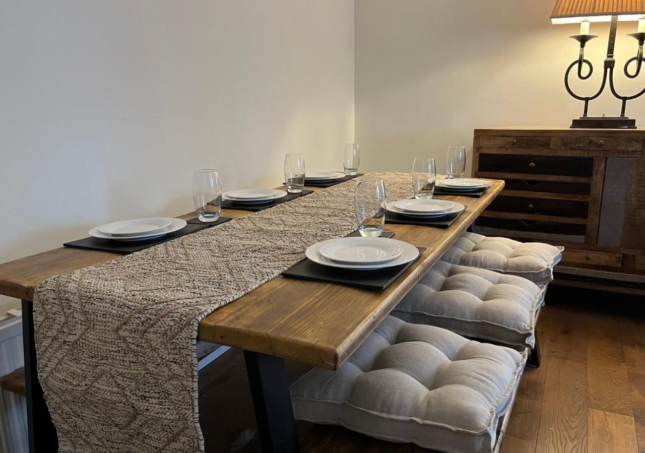 Stunning Beverley Bungalow W Fireplace, Private Parking, And Garden Εξωτερικό φωτογραφία